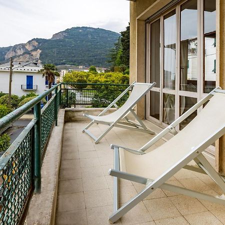 Casa Romeo Appartamento Con Posto Auto Finale Ligure Zewnętrze zdjęcie