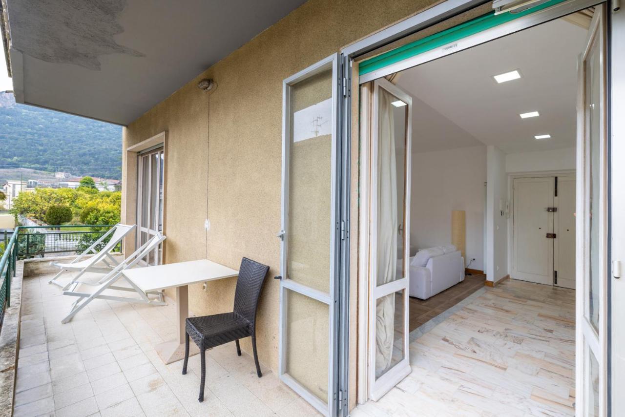 Casa Romeo Appartamento Con Posto Auto Finale Ligure Zewnętrze zdjęcie